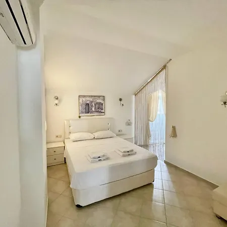 Sunset Club 3 Bedroom Apartment Fethiye